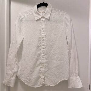 SALE!! Banana Republic White Linen Button Down